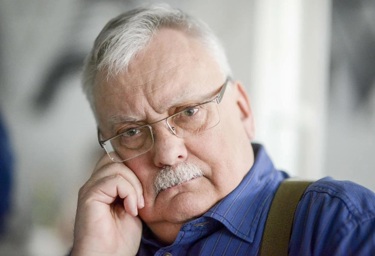 andrzejsapkowski_en.webp